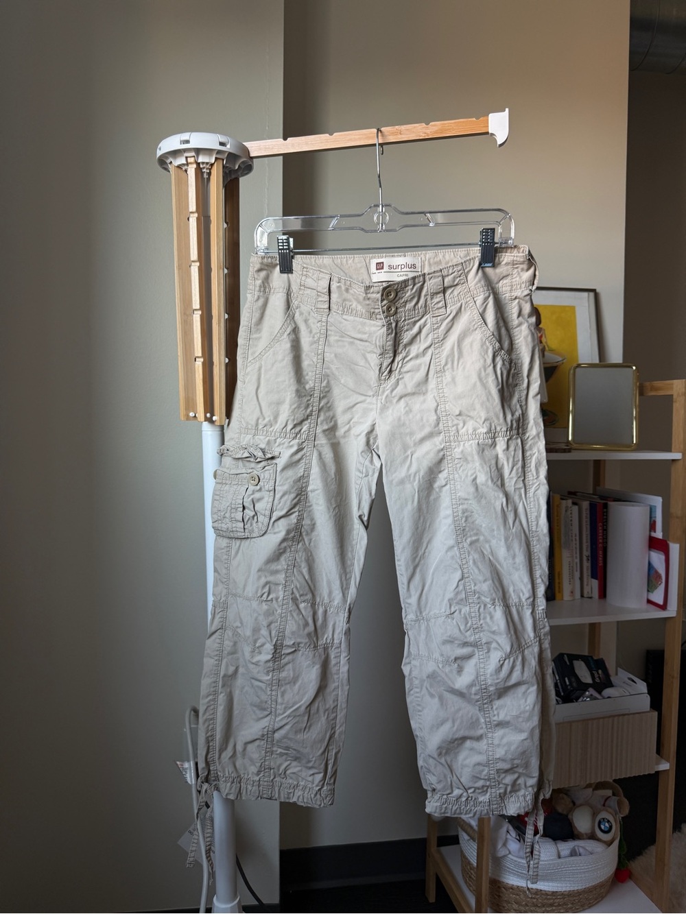 Gap Surplus Y2K Cargo Capris